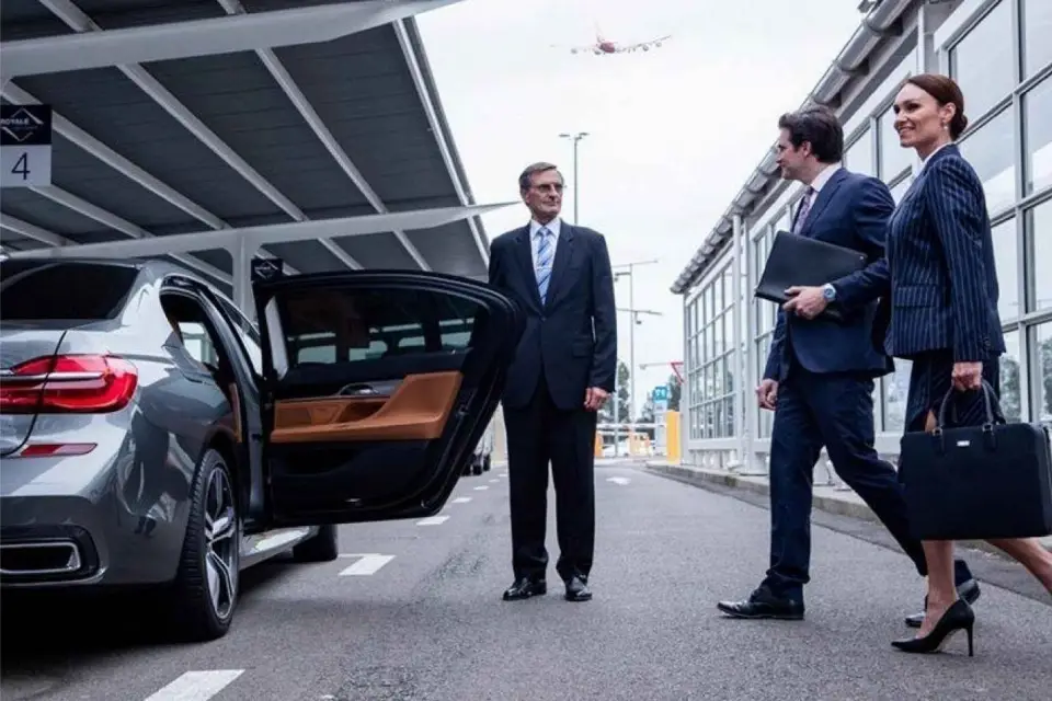 Aeropuerto de Barcelona: Traslado ECO a Barcelona