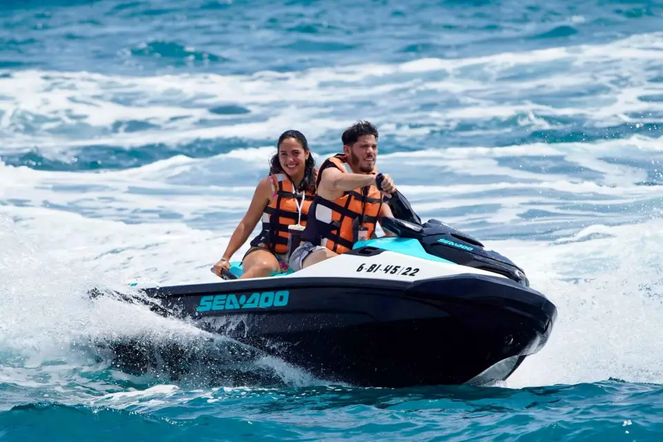 Louer un Jet Ski sans permis à Barcelone