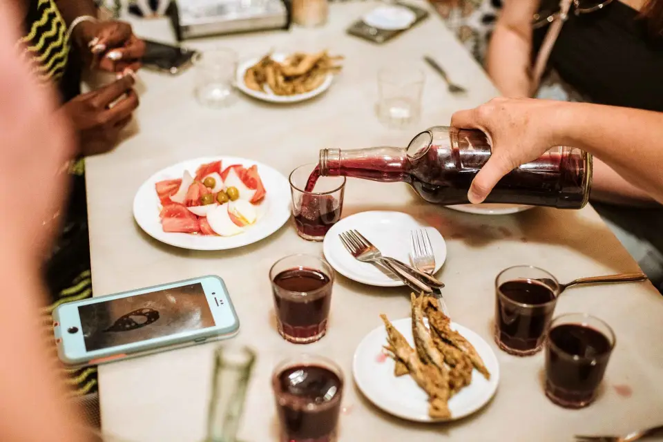 Barcelona: Degustación de Tapas en el Barrio Gótico