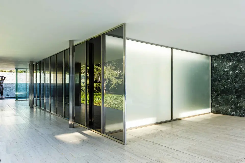 Barcelona: entrada al pabellón Mies van der Rohe y audioguía