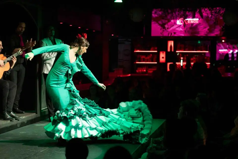 Barcelona: Espectáculo flamenco con bebida en La Rambla