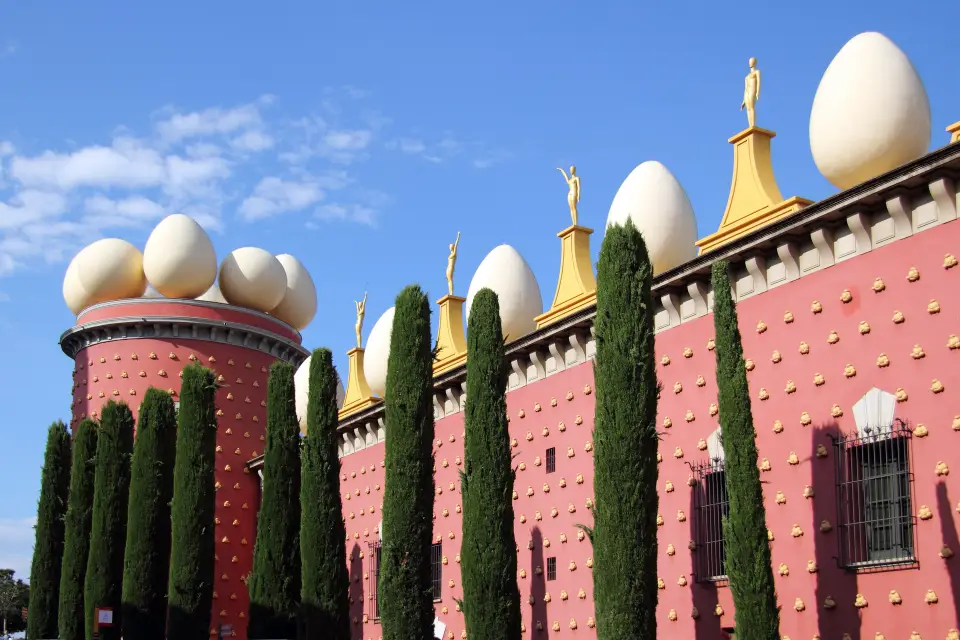 Escursione a Girona, Figueres e Museo Dalí