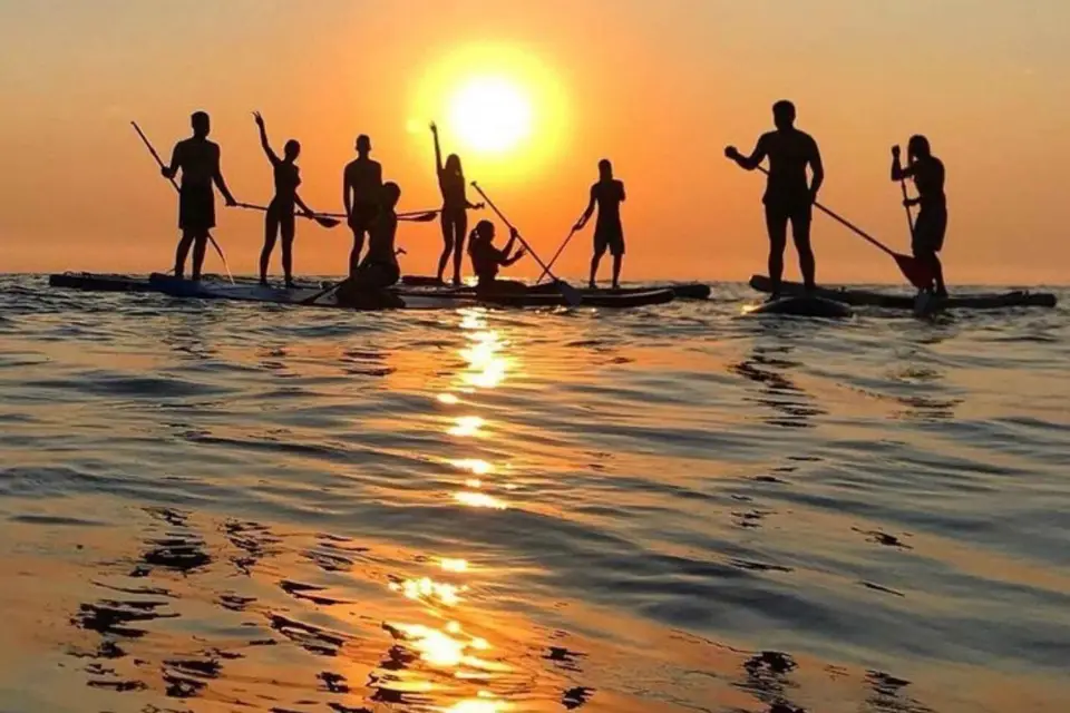 Barcelona: Experiencia de Paddle Surf al Amanecer y al Atardecer