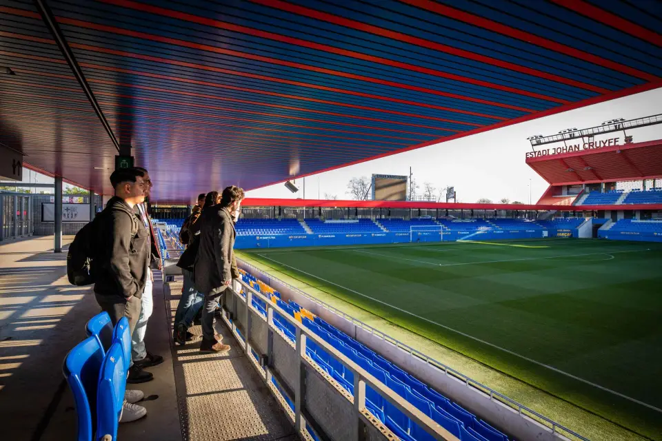 Barcelona: FC Barcelona Training City Experience Tour