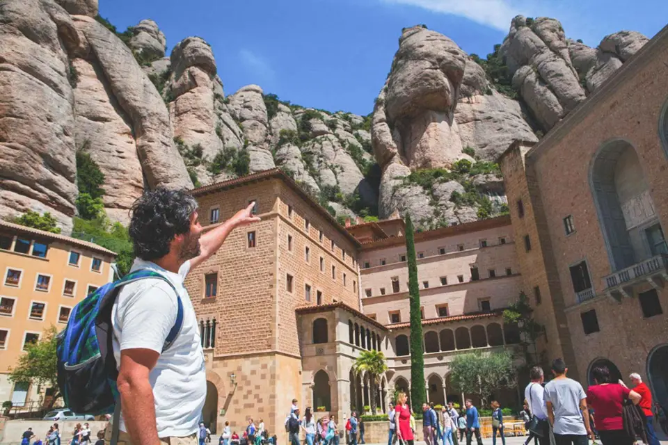 Barcelona: Montserrat Viaje Privado con ticket de entrada al Monasterio