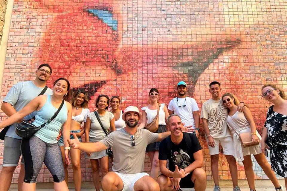 Barcelona: Recorrido por la Sagrada Familia, el Modernismo y el Casco Antiguo