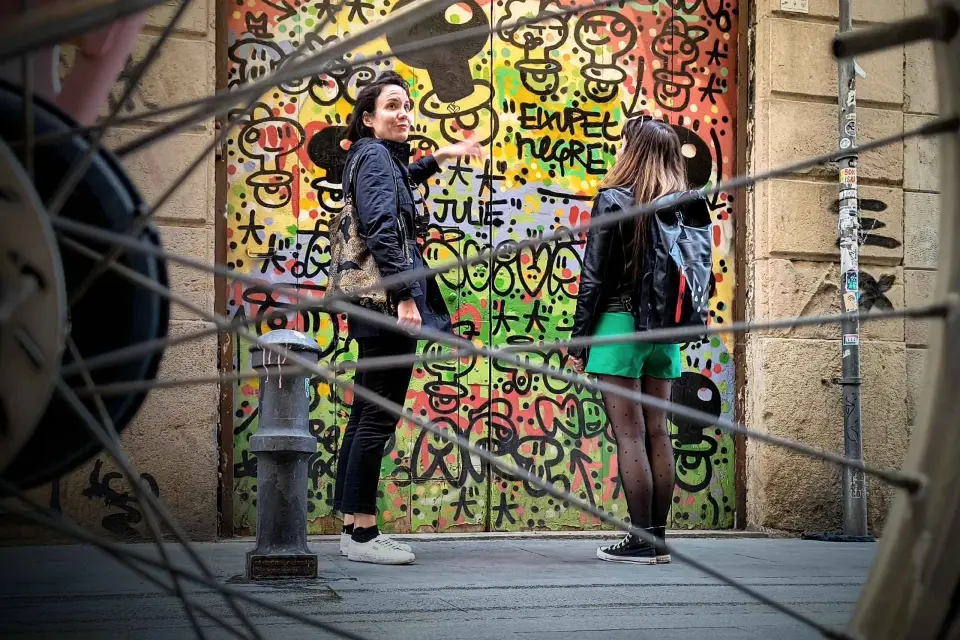 Barcelona | StreetArt Recorrido en Bicicleta Museo Moco