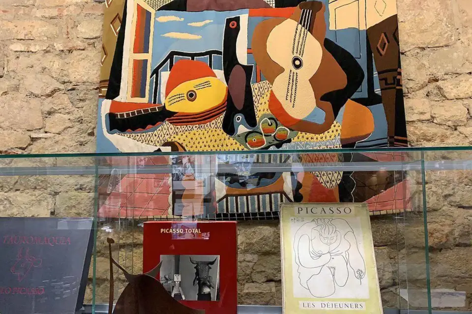 Barcelona: Tapas y Museo Picasso Visita guiada a pie