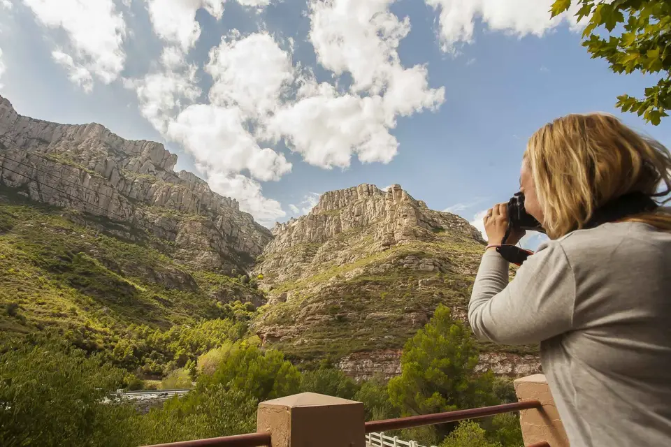 Tot Montserrat: transporte, entrada al museo y comida