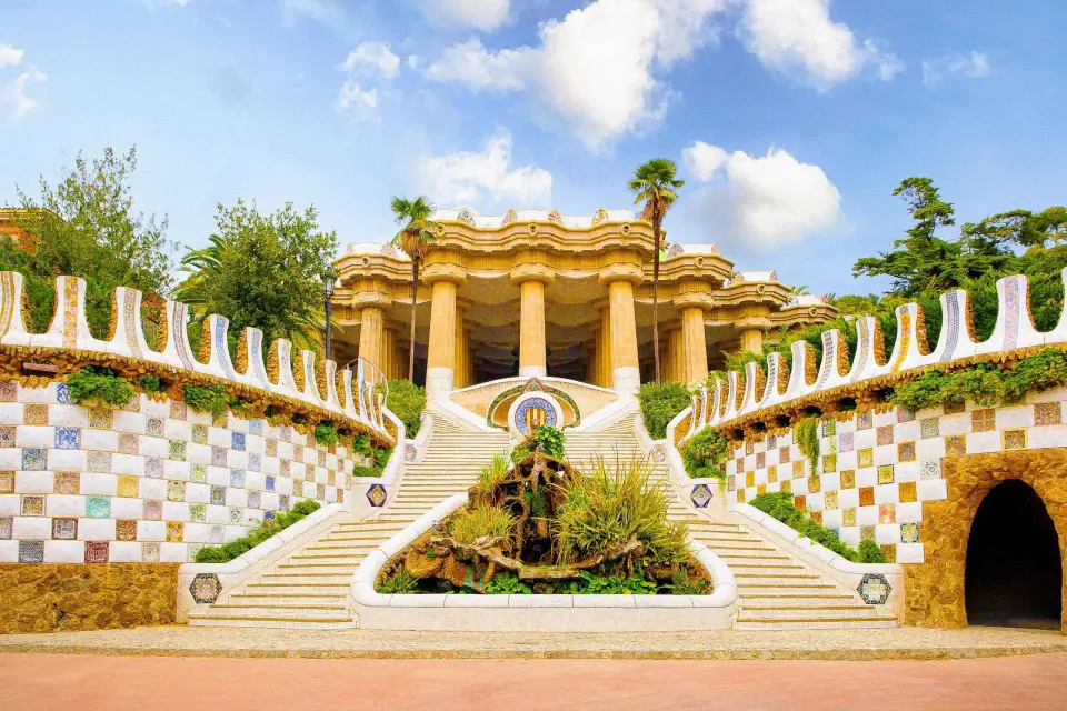 Barcelona: Tour guiado del Park Güell con ticket de entrada rápida