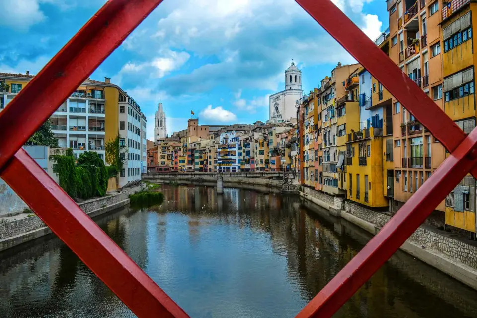 Desde Barcelona: tour Juego de Tronos por Girona