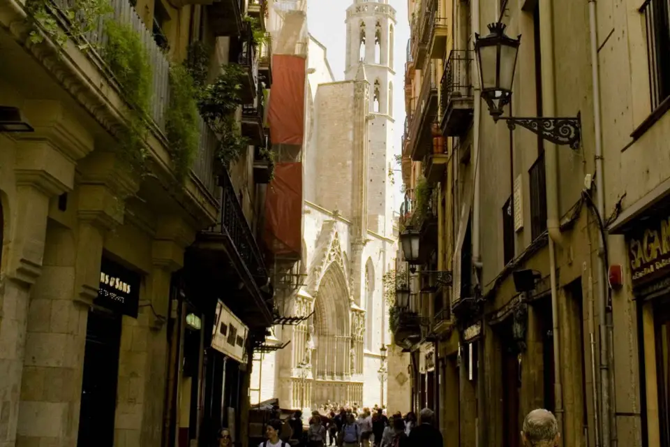 Barcelona: tour a pie guiado privado de 4 horas