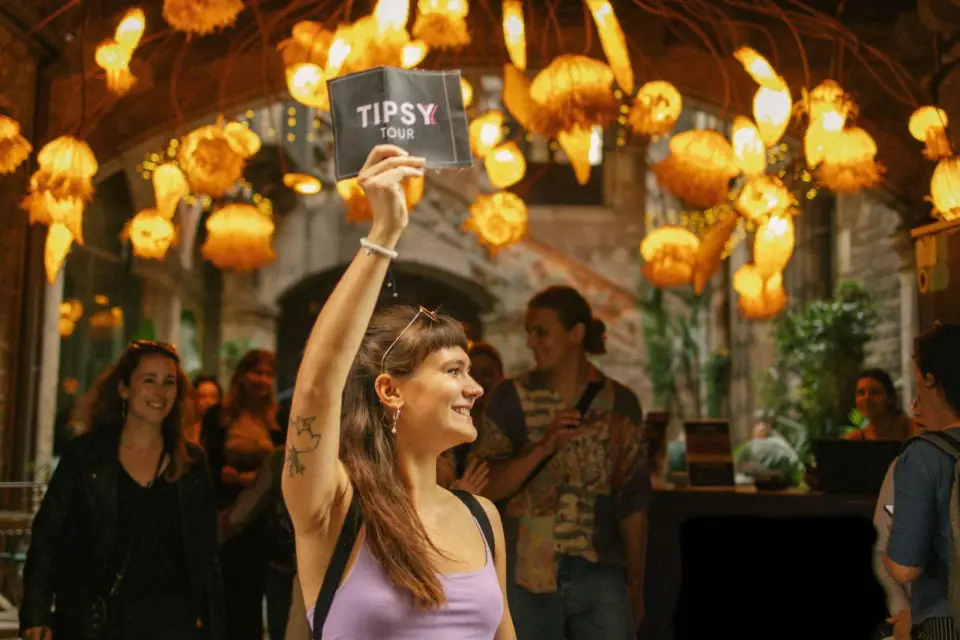 Barcelona: Tour a pie guiado