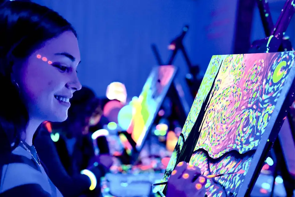 Barcelona: Vino y Van Gogh Clase de pintura Paint and Sip