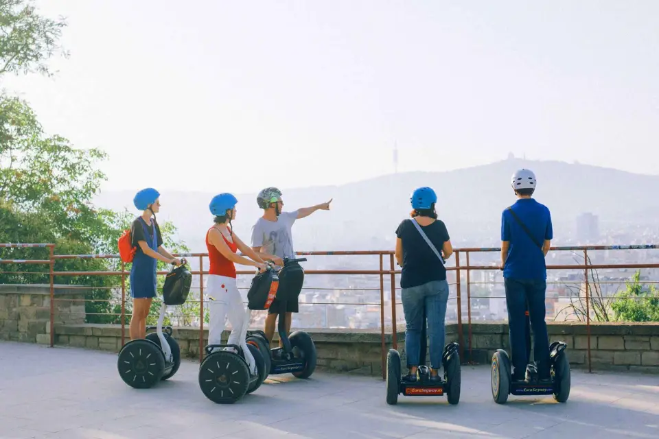 Barcelona: Visita guiada en Segway por Montjuïc