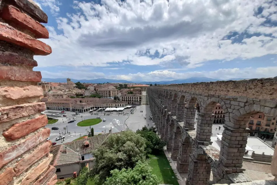 Desde Madrid: Excursión de un día a Ávila y Segovia con Alcázar