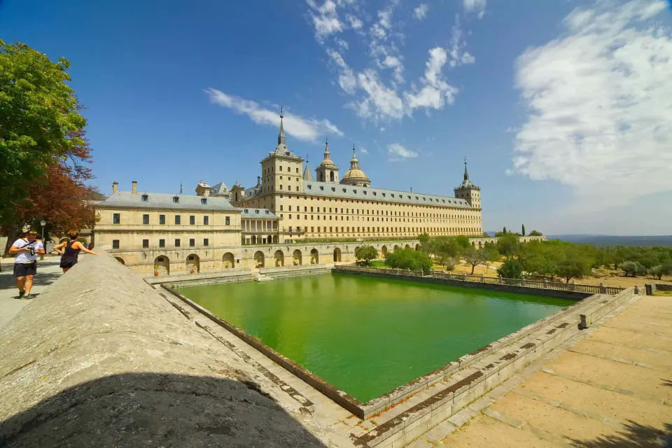 Desde Madrid: Excursión de un día a El Escorial, el Valle y Toledo