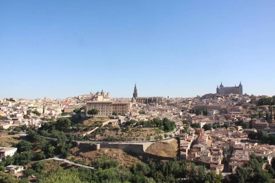 Desde Madrid: Excursión de un día a Toledo con guía local