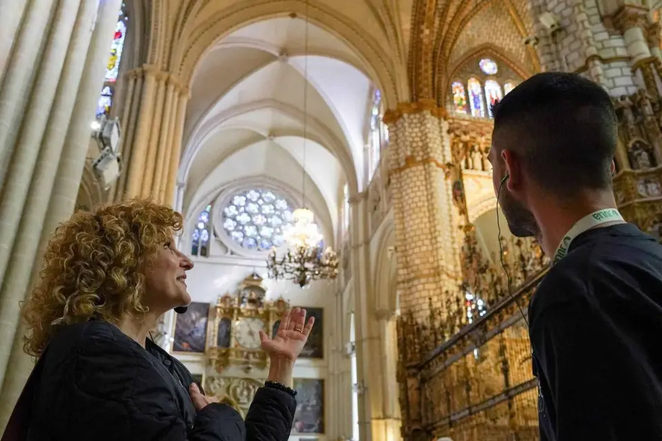 Madrid: Excursión a Toledo con Visita a Bodega y Cata de Vinos