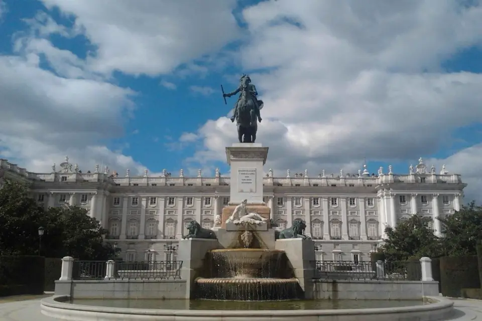 Palacio Real y Catedral de la Almudena Madrid Visita guiada