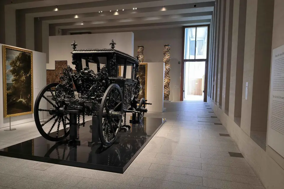 Palacio Real y Galería de la Colección Real Privada
