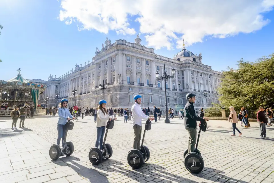 Madrid: Recorrido en Segway de 1,5 horas por lo más destacado del casco antiguo