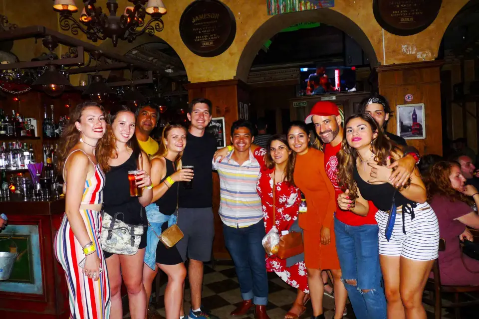 Madrid: Tapas y Flamenco + Pub Crawl