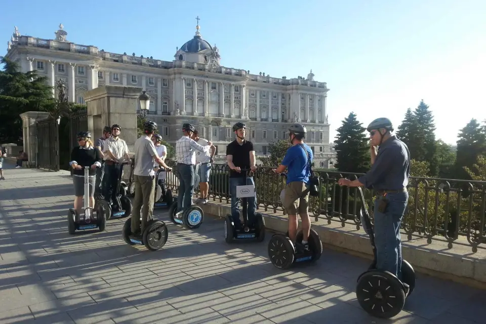 Madrid: tour de 2 horas en Segway