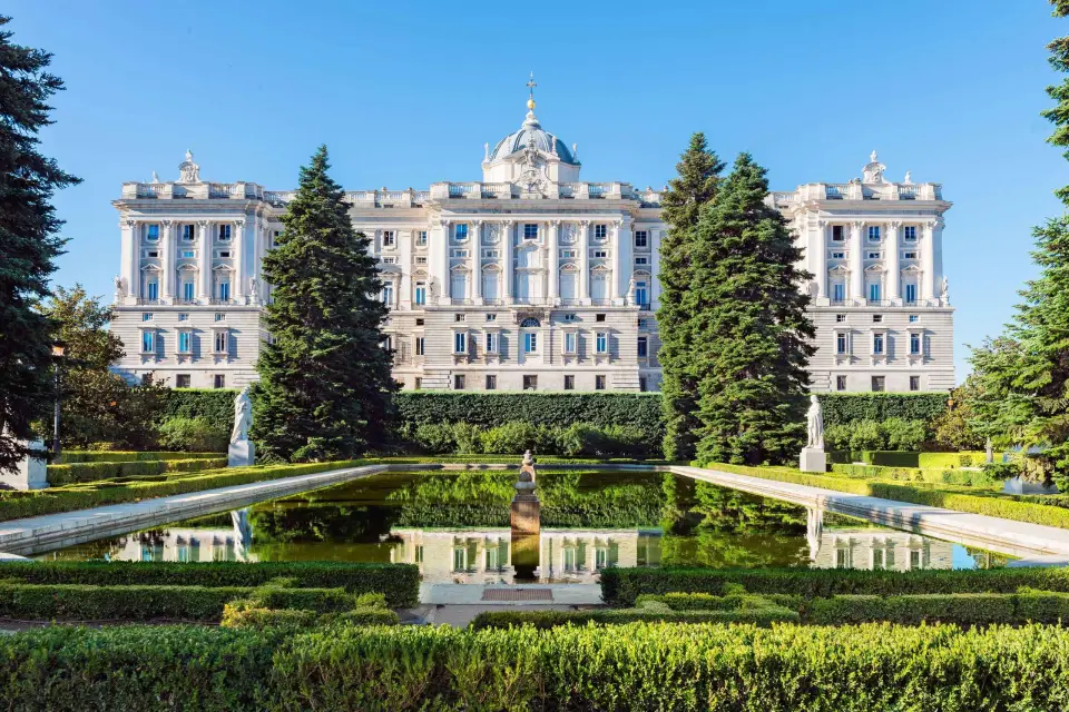 Madrid: Tour guiado del Palacio Real con ticket de entrada