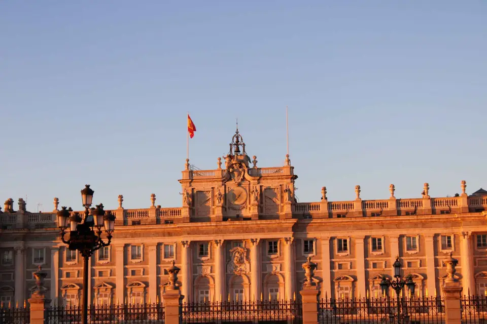 Madrid: Tour guiado del Palacio Real con ticket de entrada