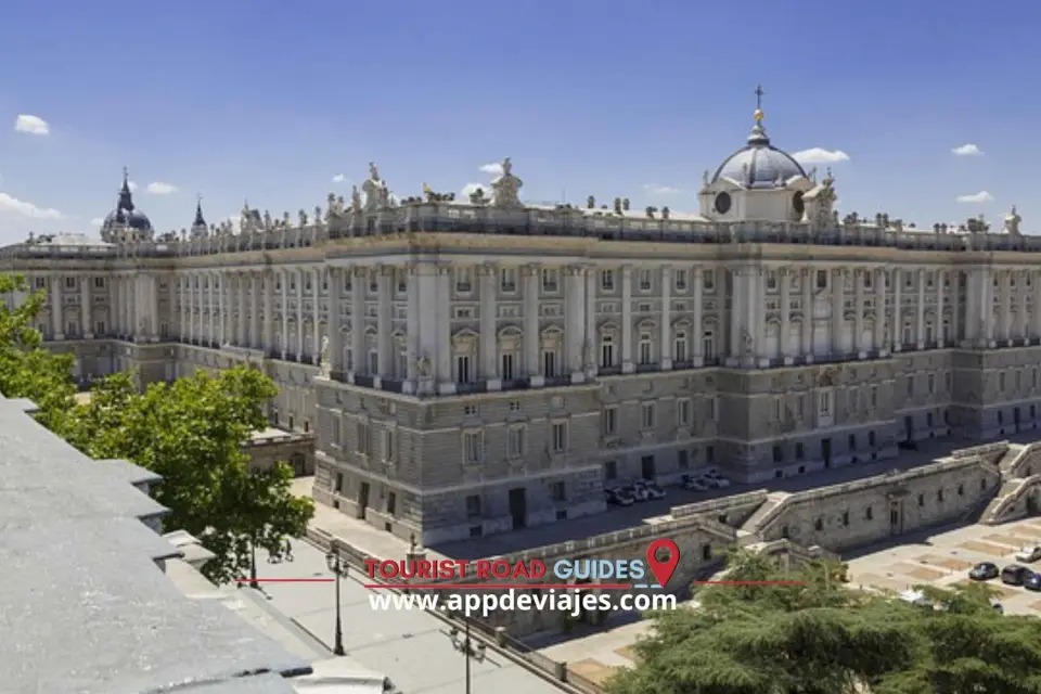 Desde Madrid: Tour privado a pie 6 horas