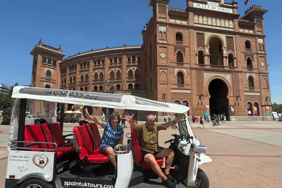 Madrid: Tour privado de la ciudad en Tuk Tuk