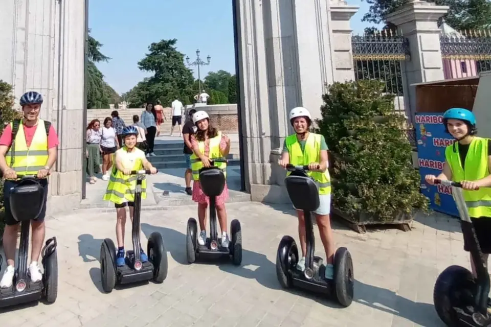 Madrid: tour privado en segway por el parque Madrid Río