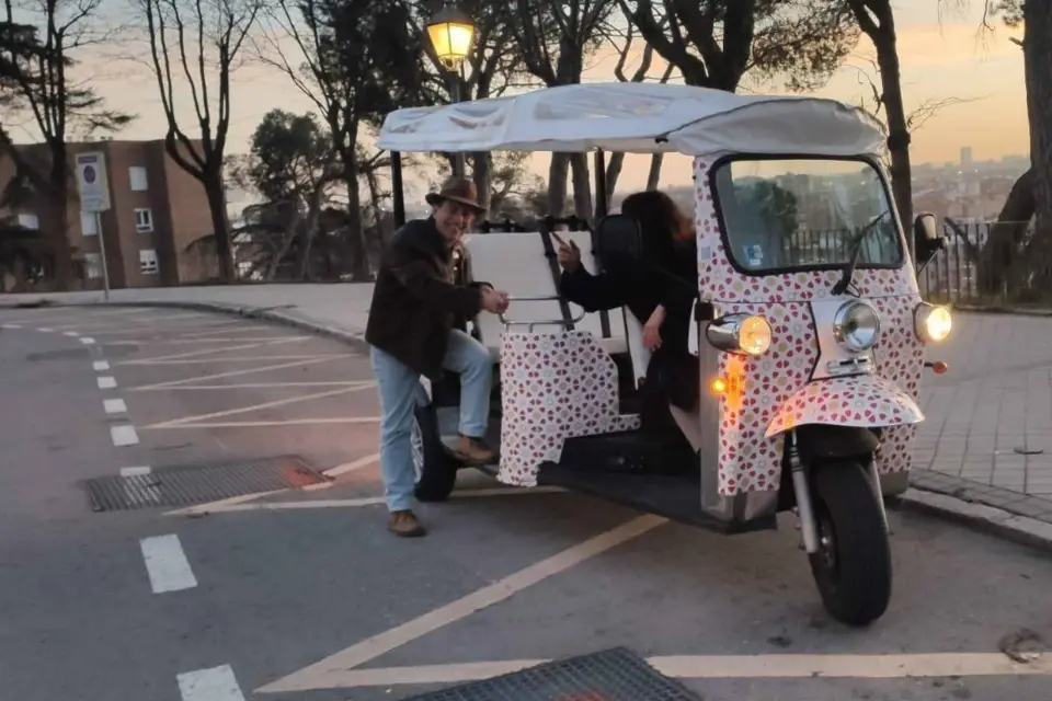 Madrid: Tour en Tuk Tuk - El centro histórico en una hora