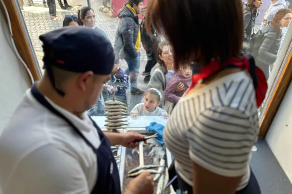 Única Clase de Cocina Tradicional de Sardinas en Madrid