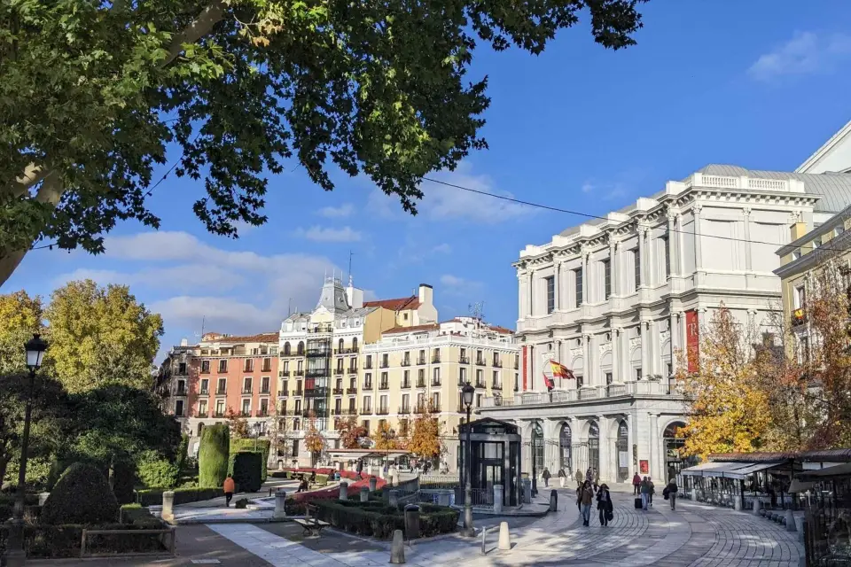 Madrid: Visita autoguiada por el centro urbano e histórico