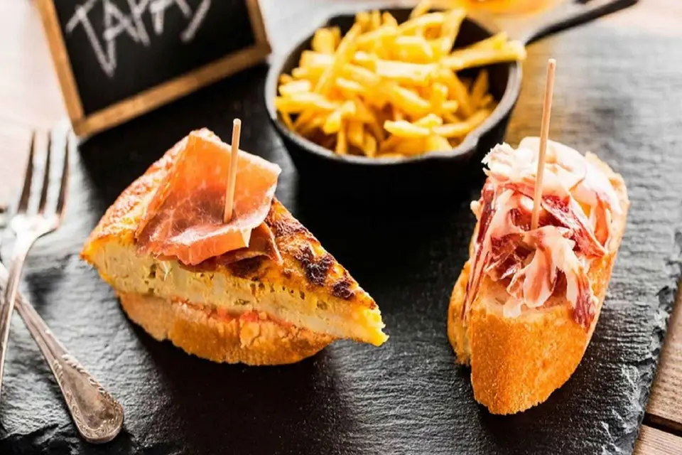 Madrid: Visita enogastronómica a pie del Viejo Madrid