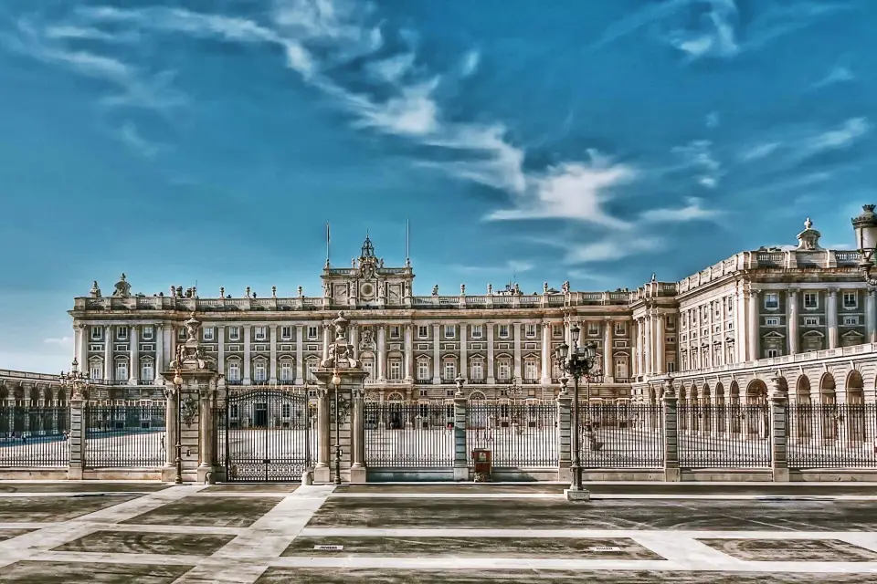Madrid: Visita guiada al Palacio Real sin hacer cola