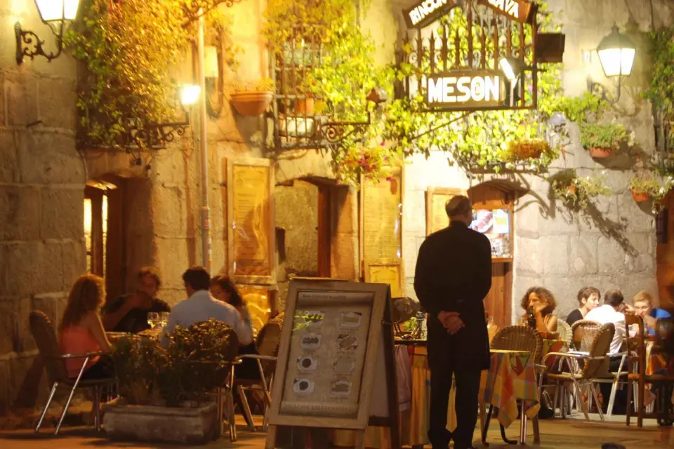 Madrid: Visita Nocturna Personalizada con Guía Privado