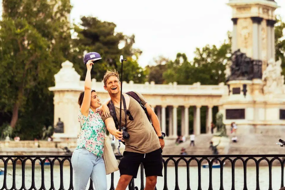 Madrid: Visita privada con lugareños - Aspectos destacados y joyas ocultas