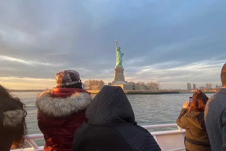 AHORA ABIERTO: Crucero turístico Estatua de la Libertad 60 minutos