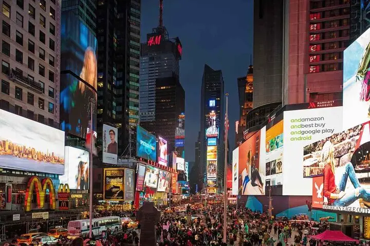 Búsqueda interactiva del misterio junto al Empire State Building en Nueva York