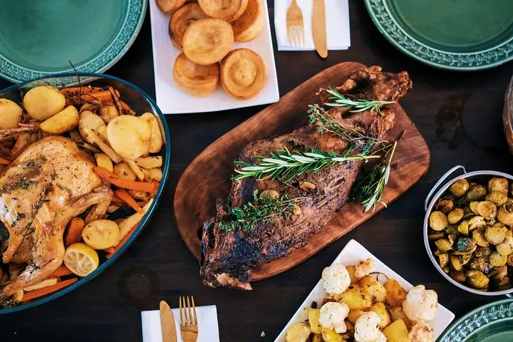 Cocina platos americanos con un chef privado