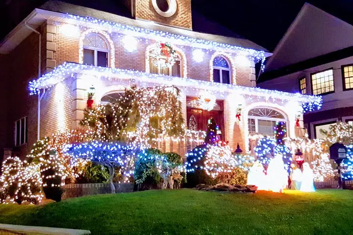 Contrastes VIP + Dyker Heights, Navidad en NYC