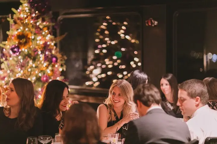 Crucero con cena en bateaux el día de Nochebuena en Nueva York