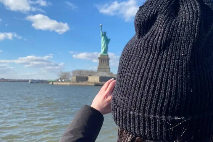 Crucero emblemático de 60 minutos por Nueva York cerca de la Estatua de la Libertad