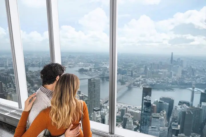 Evite las colas Entrada al One World Observatory de NYC