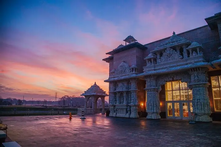 Excursión de 1 día a Mandir y Longwood Gardens desde Nueva York | Niños 50% de descuento