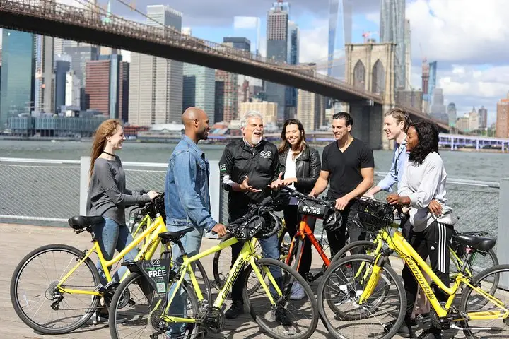 Excursión en bicicleta guiada por el puente de Brooklyn