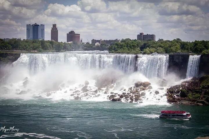 Excursión de un día a las cataratas del Niágara en avión incluye Maid of the Mist Seasonal